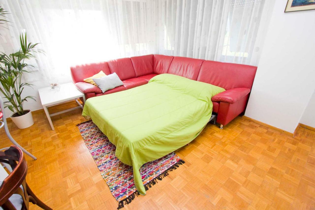 Apartments Besker Makarska Buitenkant foto
